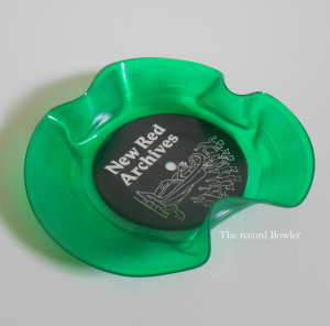 green colored record bowls